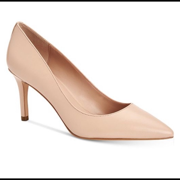 Pumps - Picture 1 of 5